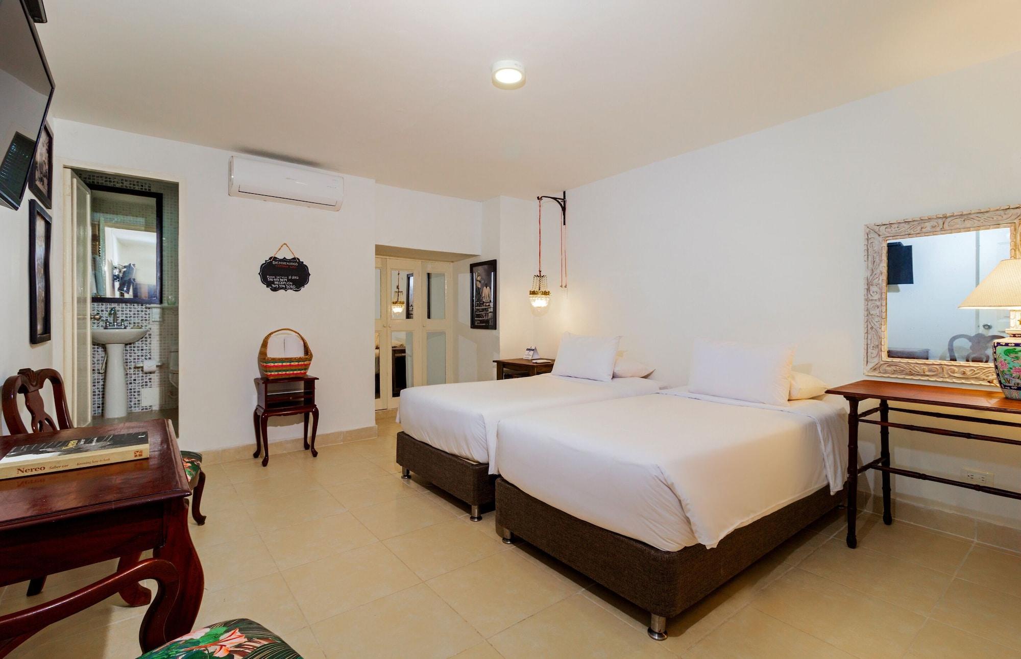 Hotel Kartaxa Cartagena Exteriör bild
